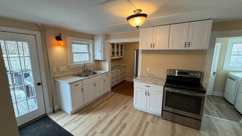 5 Whipple Ct - Photo 3 of 19