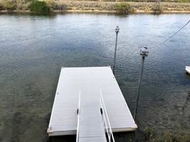 featured image of 1391 Riverfront Dr