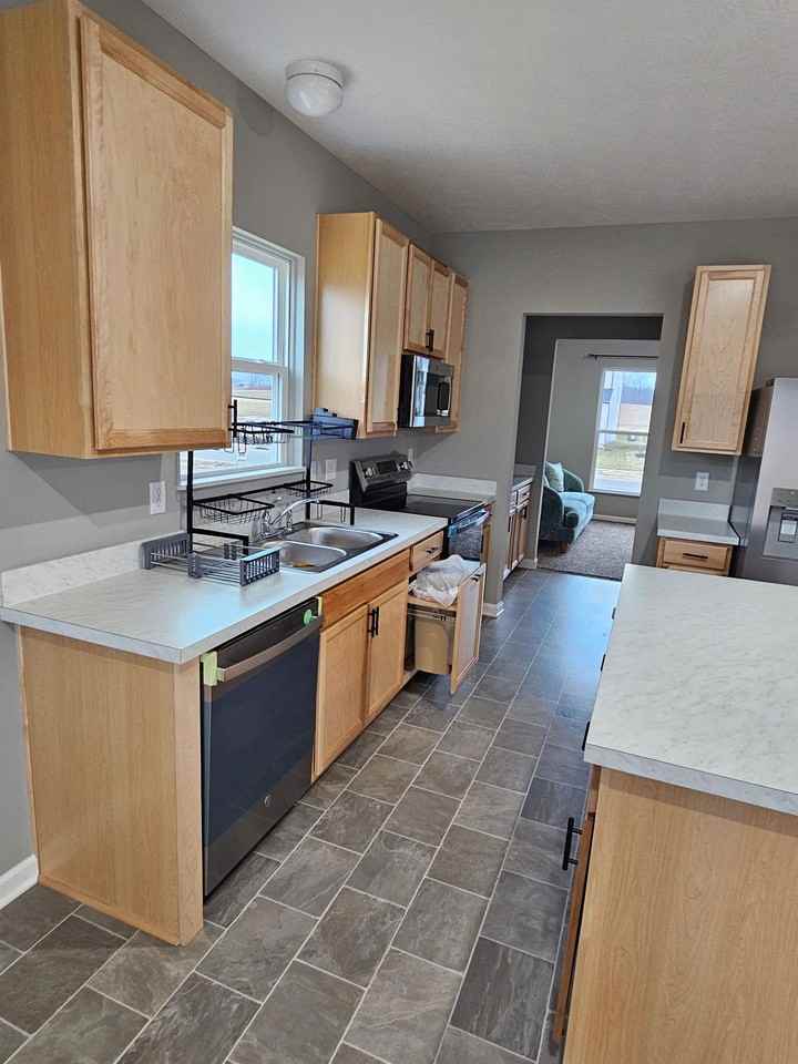 211 Scotsgrove Dr Sw - Photo 3 of 15