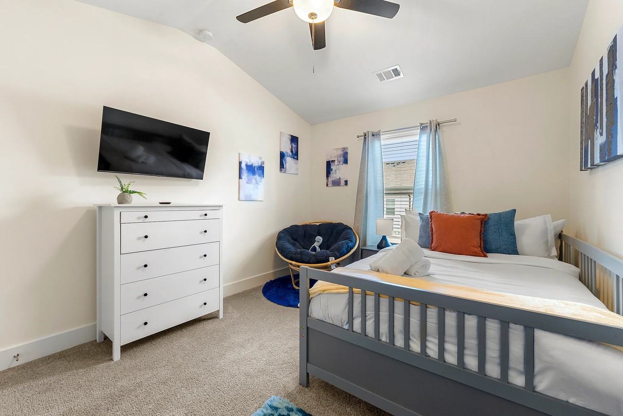 122 Auburn Valley Way - Photo 2 of 20