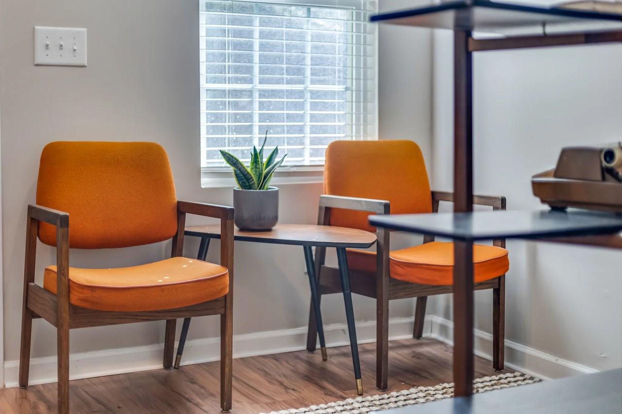 945 Palmetto Ave Sw - Photo 6 of 20