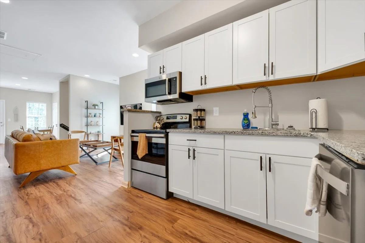 945 Palmetto Ave Sw - Photo 6 of 20