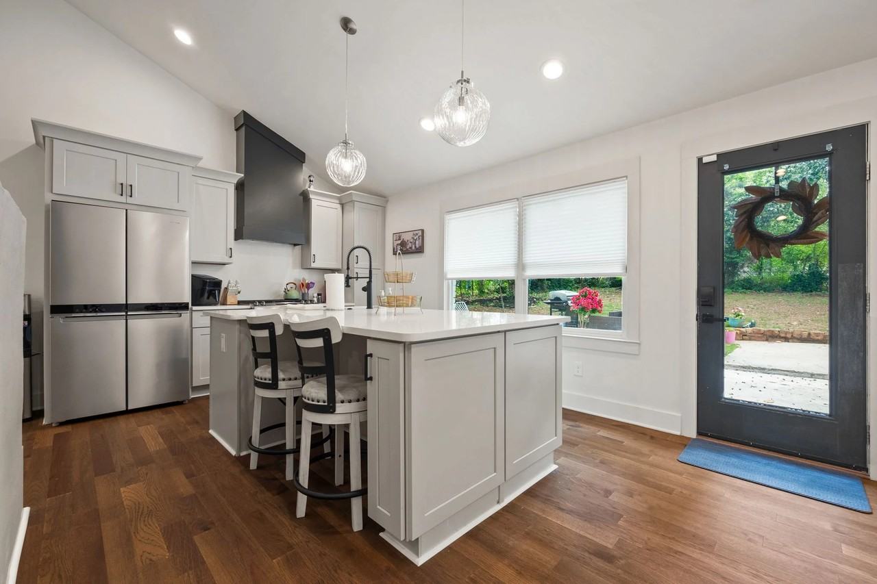 1212 Richard Rd - Photo 6 of 20