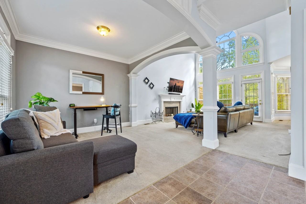 2269 Sage Pl - Photo 5 of 18