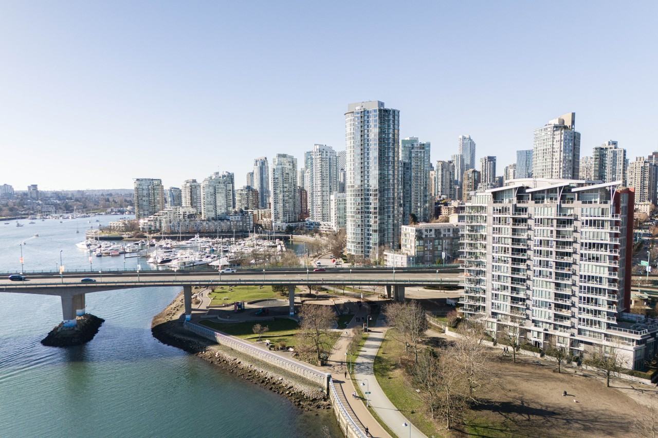 8 The Flagship - Photo 3 of 29