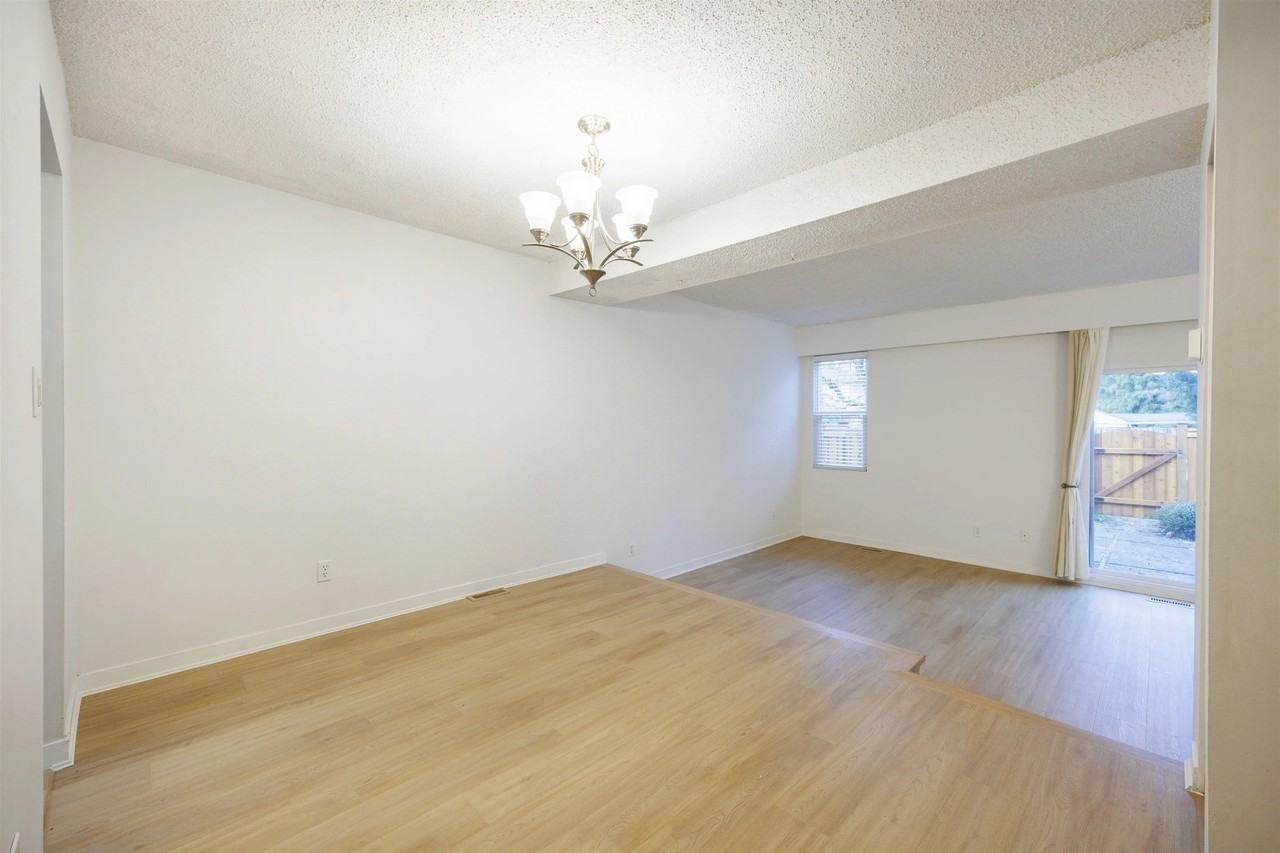 19022 119b Ave - Photo 7 of 27