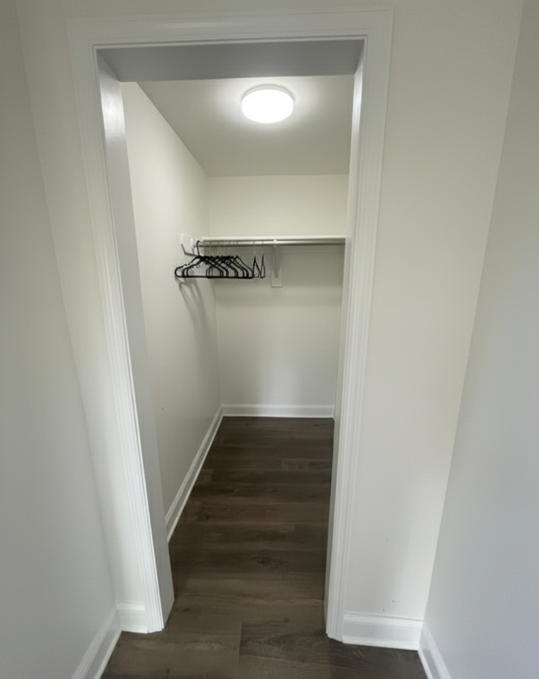 2827 E 5th Ave - Photo 4 of 8