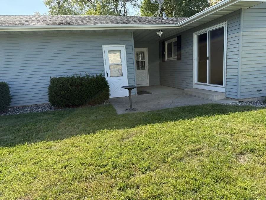 406 Horn Ave - Photo 3 of 16