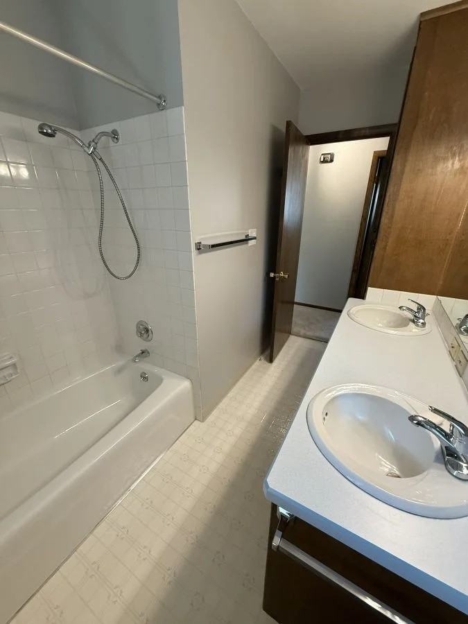 406 Horn Ave - Photo 7 of 16