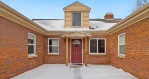 3233 Ivanhoe St - Photo 1 of 1