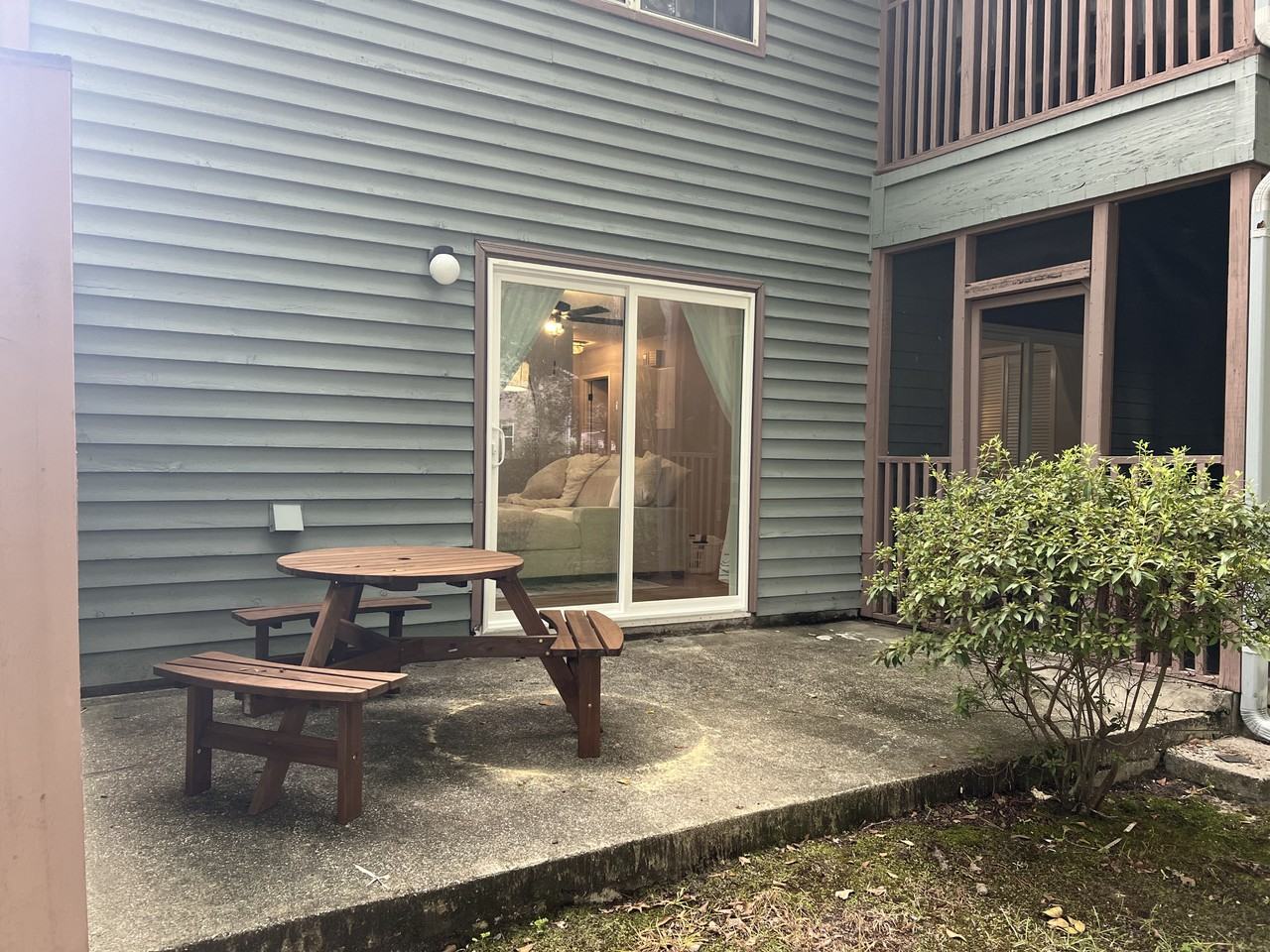 7910 Timbercreek Ln #D - Photo 5 of 10