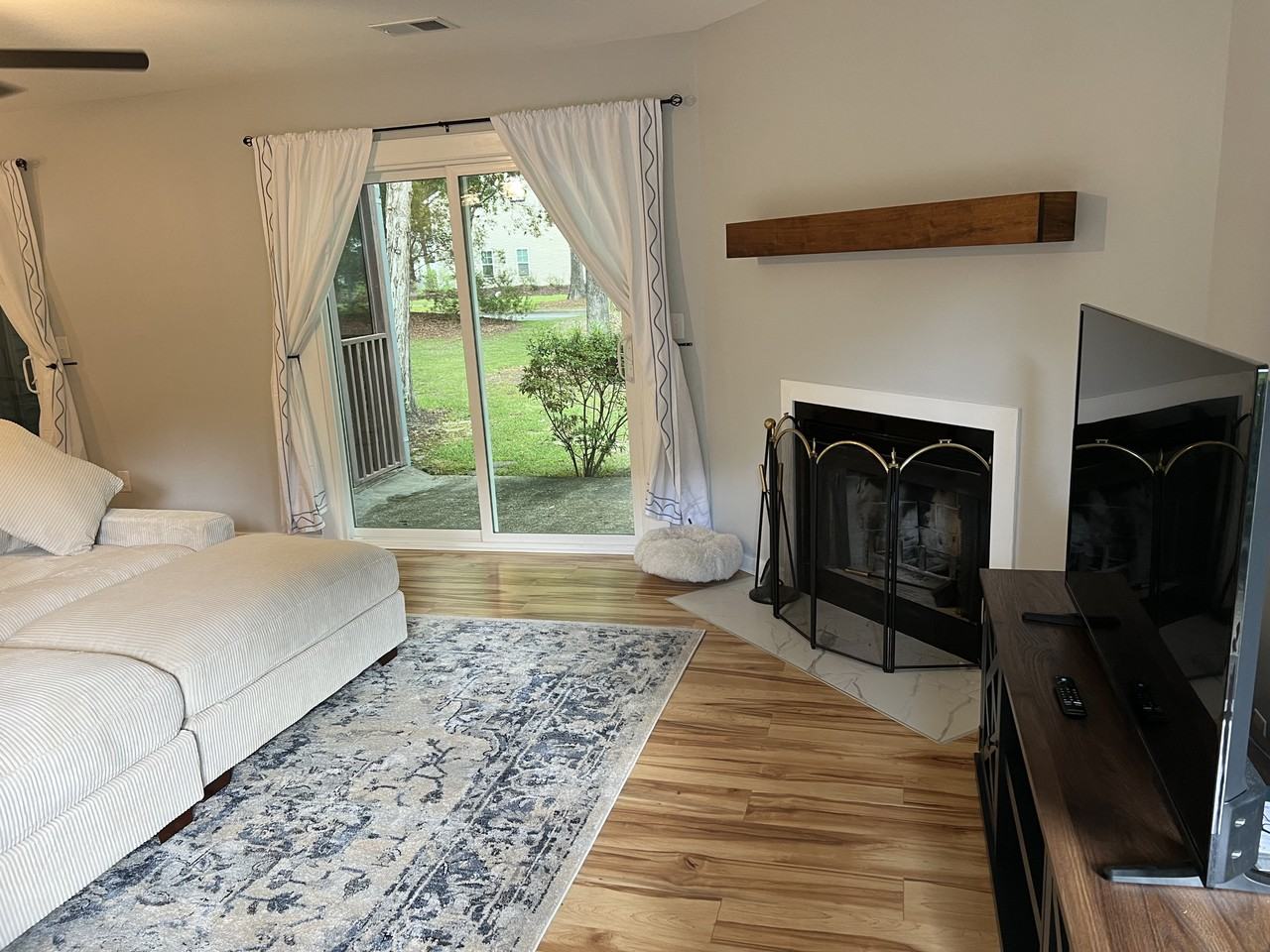 7910 Timbercreek Ln #D - Photo 7 of 10