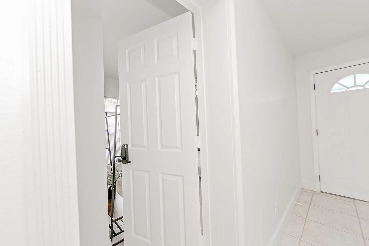 918 Murdock Blvd - Photo 7 of 12