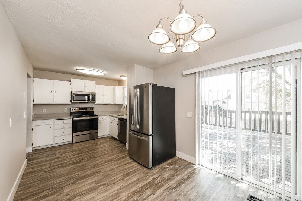 4901 W Banquet Ave - Photo 5 of 17