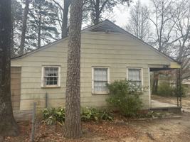 featured image of 434 Mason Blvd