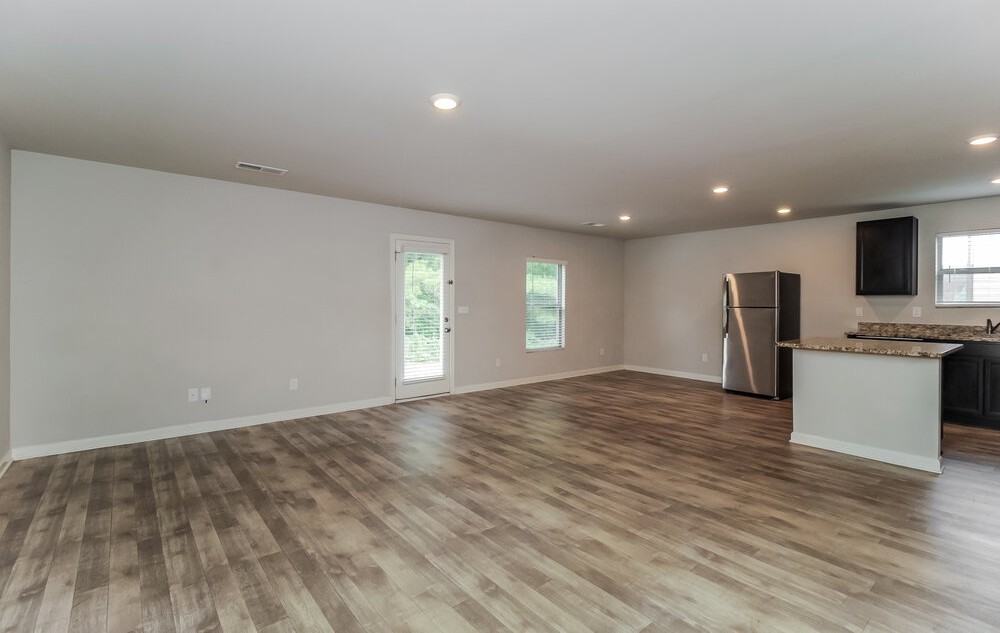 3019 Chris Cir - Photo 4 of 19