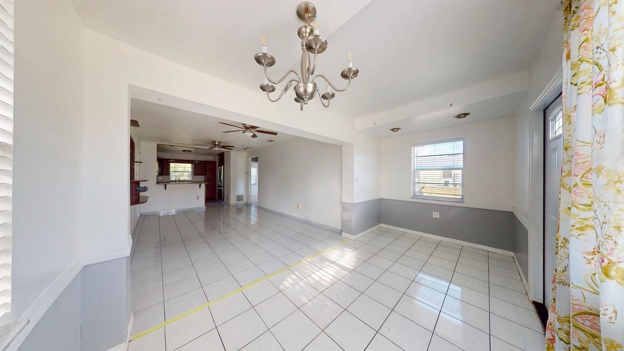 26945 Shannahan Rd - Photo 2 of 13