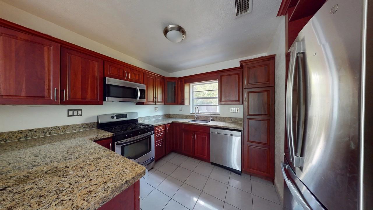 26945 Shannahan Rd - Photo 6 of 13