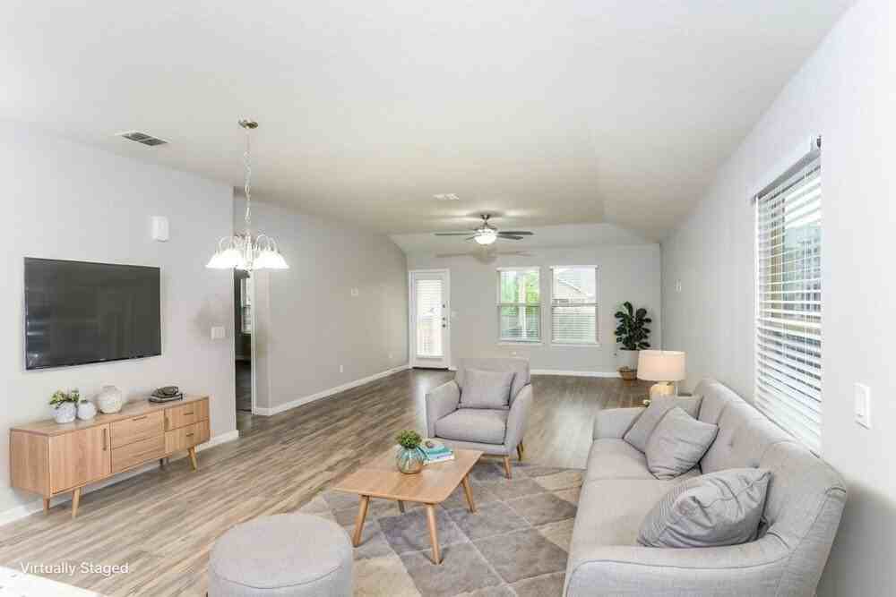 2028 Atticus Dr - Photo 3 of 19