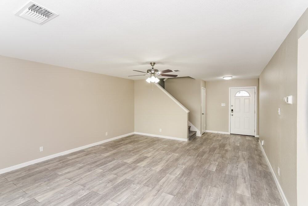 4234 Sunrise Cove Dr - Photo 6 of 20