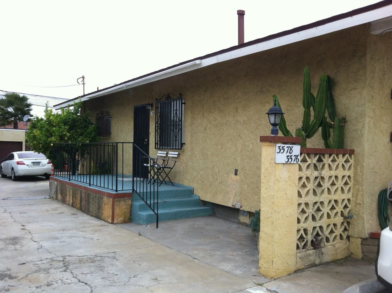 3578 Grim Ave - Photo 2 of 12