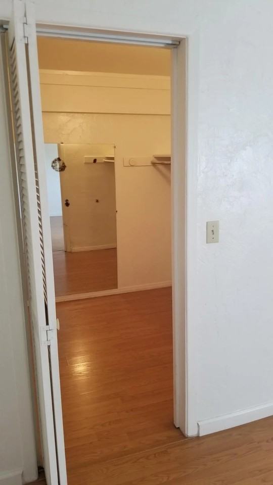 3578 Grim Ave - Photo 7 of 12