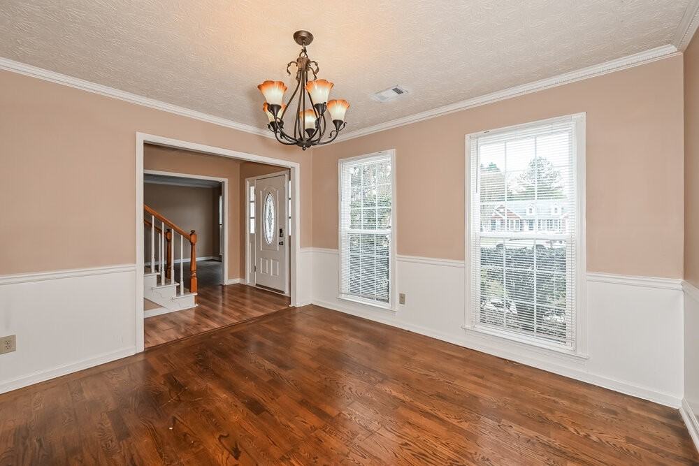 2128 Blue Martin Ct - Photo 5 of 17
