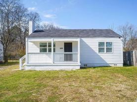 5808 Avenue O - Photo 1 of 1