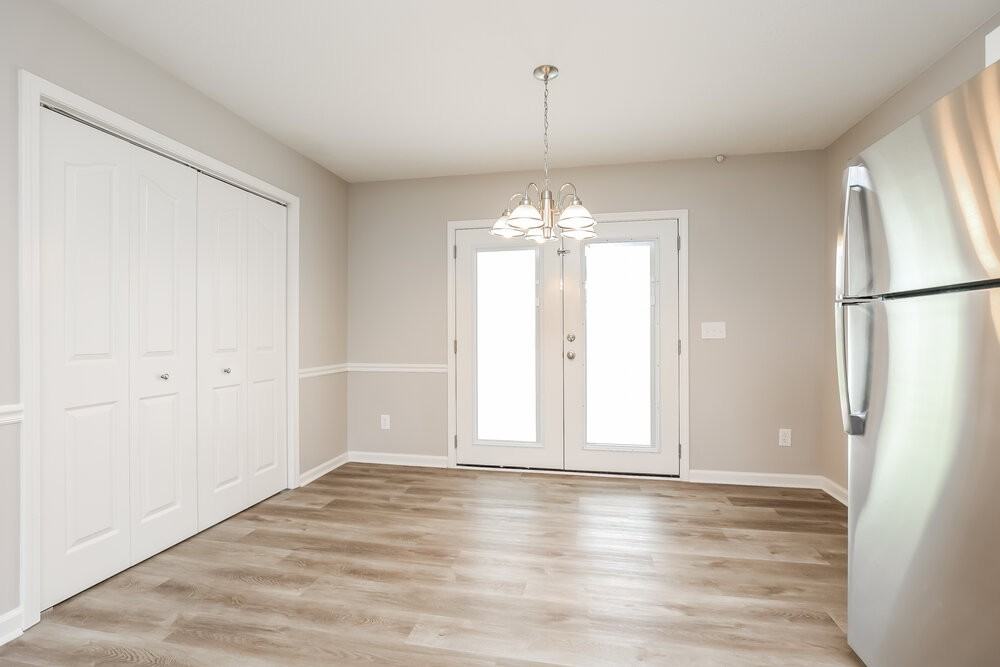 1912 Guildford Dr - Photo 6 of 16