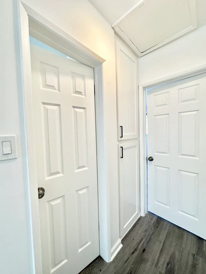 6795 N Paramount Blvd #14 - Photo 6 of 10