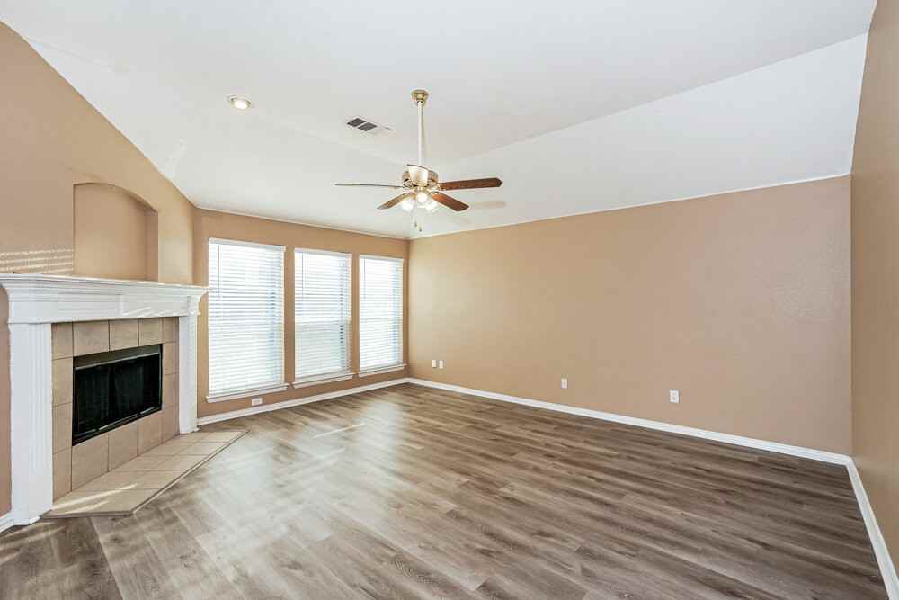 125 Hickman St - Photo 3 of 16