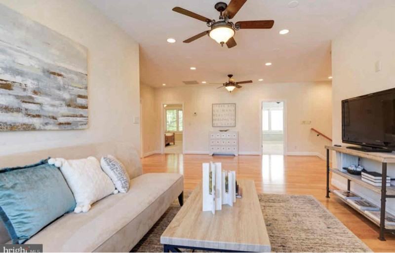 12037 Stuart Ridge Dr - Photo 2 of 41