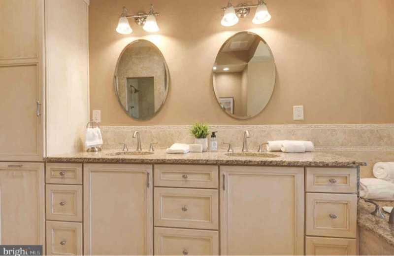 12037 Stuart Ridge Dr - Photo 4 of 41