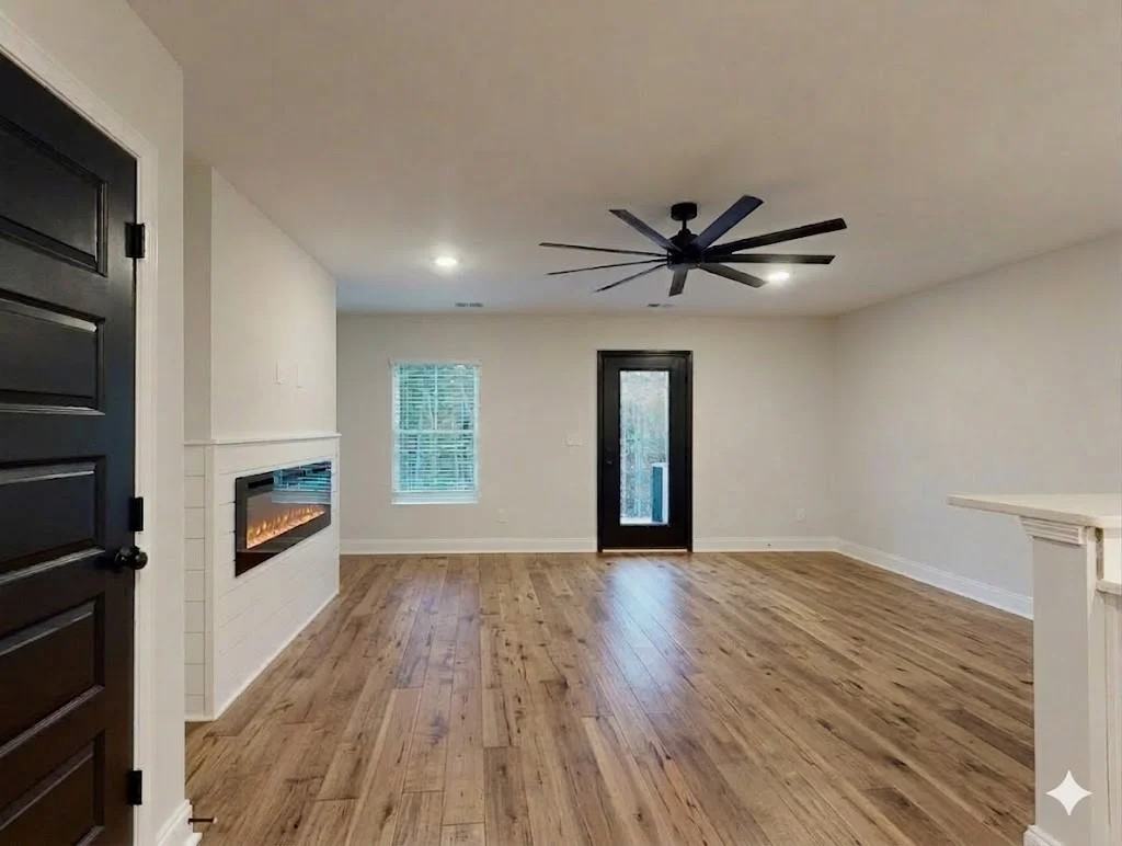 232 Winding Chestnut Dr - Photo 4 of 15