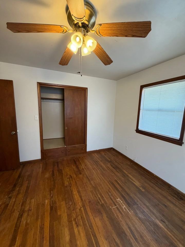 602 Kaw St - Photo 2 of 8