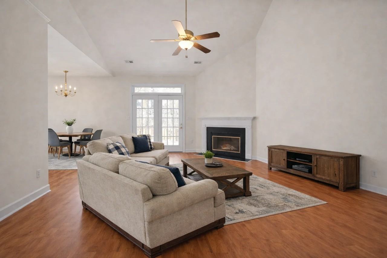 2810 Crestscene Trl - Photo 3 of 16