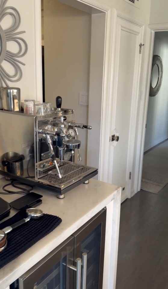 1328 Londonderry View Dr - Photo 3 of 20