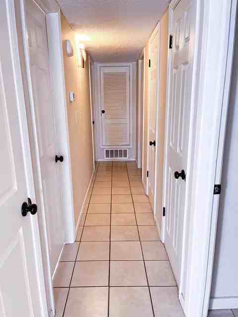 1817 Ed White Way - Photo 2 of 19