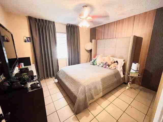 1817 Ed White Way - Photo 3 of 19