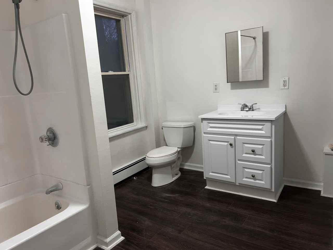 375 Delaware St #B - Photo 5 of 21