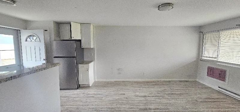 125 Cosey Beach Ave #A1 - Photo 4 of 12