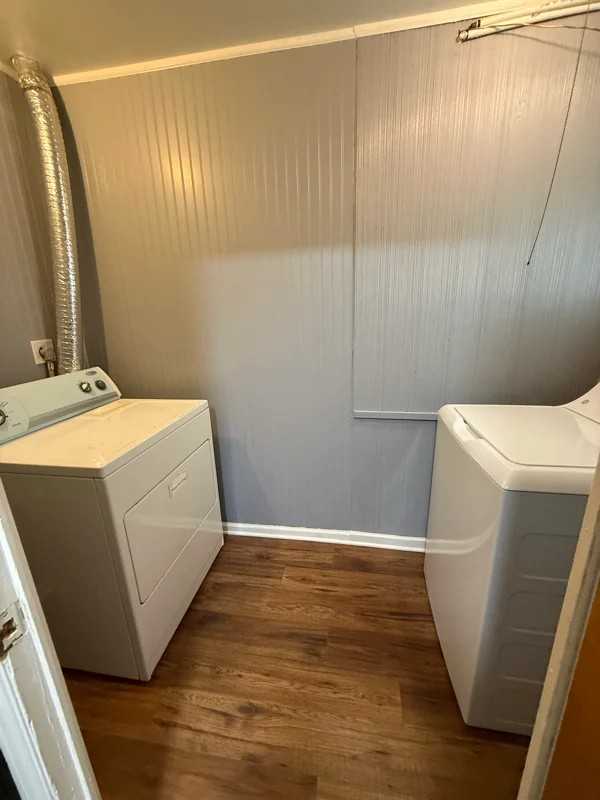 6503 Vandalia Ave - Photo 2 of 17
