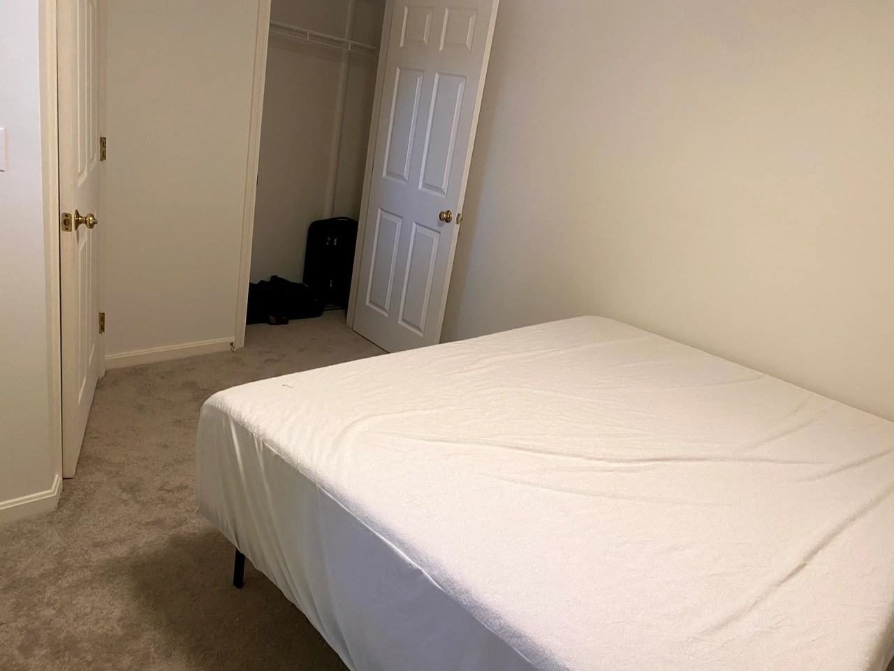 142 Blackberry Cir - Photo 3 of 10
