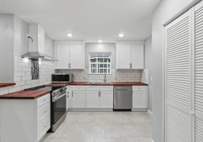 featured image of 1197 Chisolm Trl #A