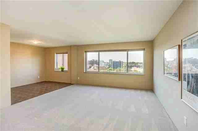 4550 Warwick Blvd #909 - Photo 2 of 20