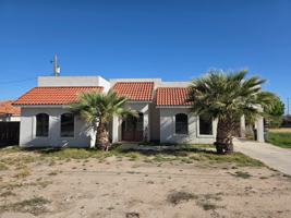 featured image of 203 W Cantu Rd