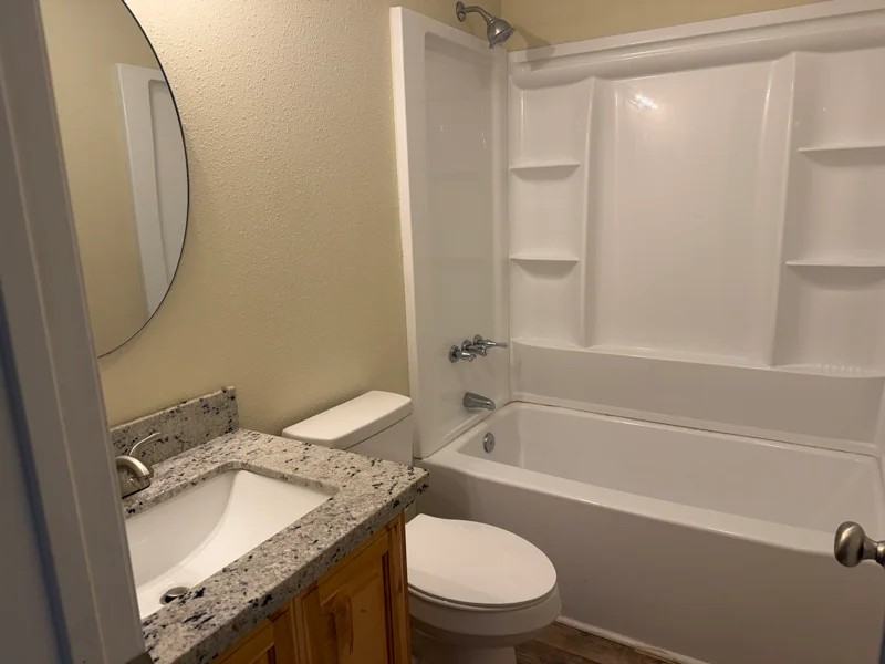 625 S Archie St - Photo 3 of 10