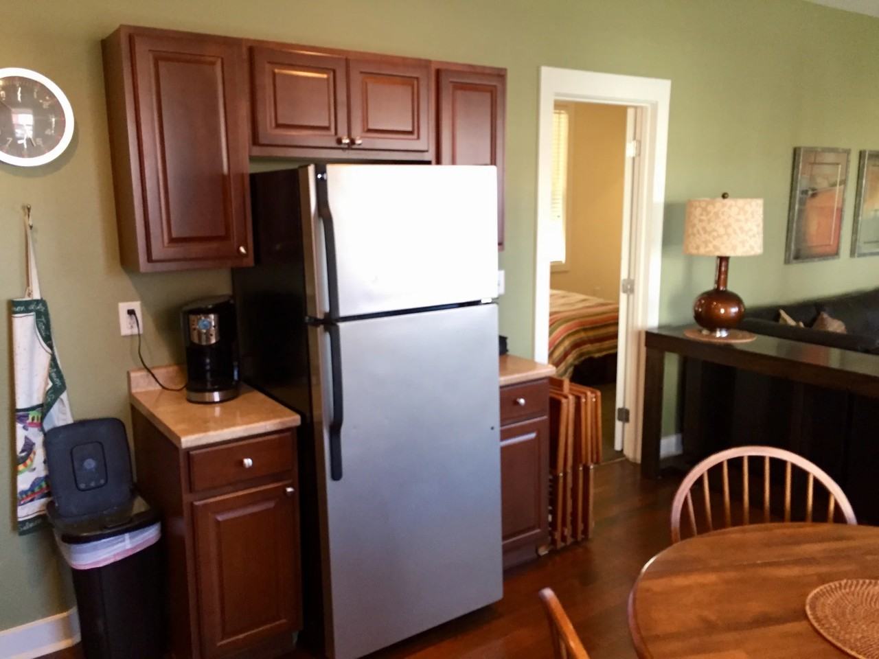 1006 E 2nd St #1 - Photo 3 of 7