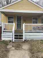 featured image of 1628 E Grand Ave