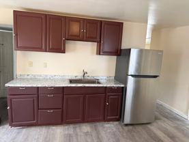 13 Moores Ct #1 - Photo 1 of 1